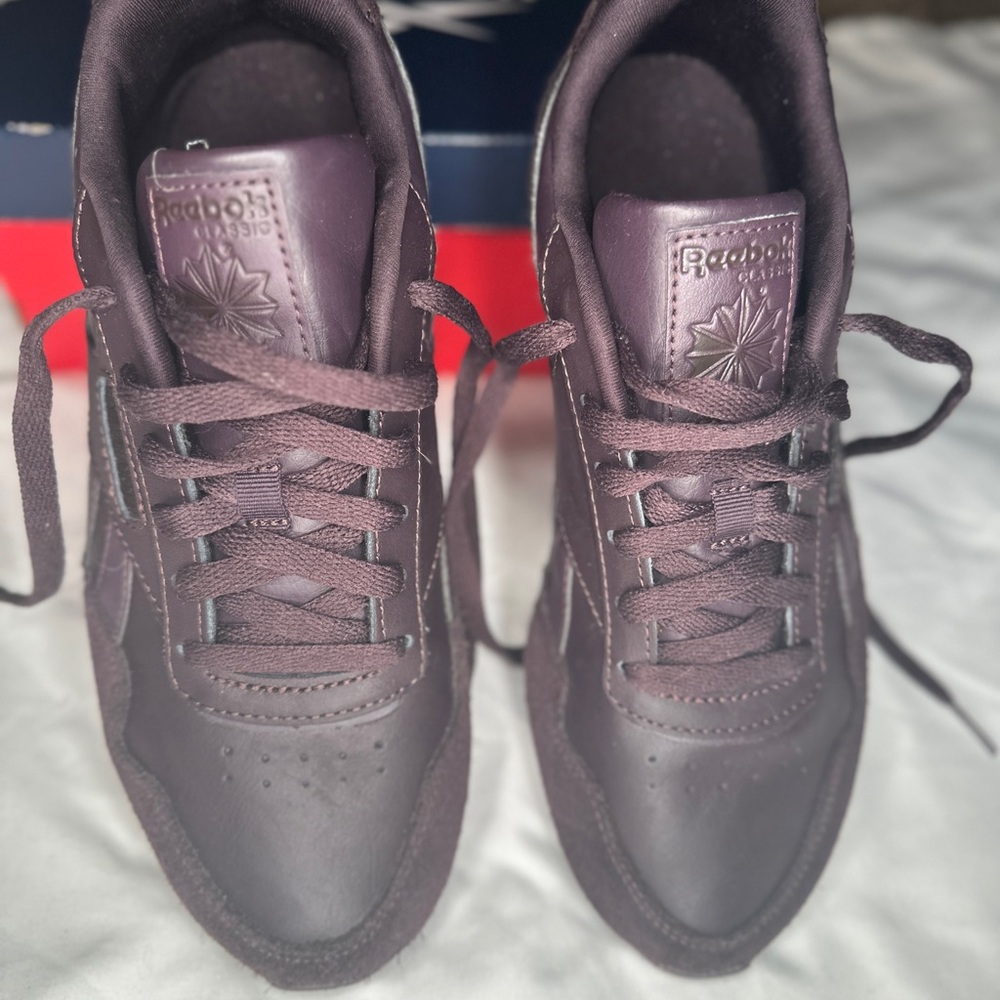 Reebok Women's Classic Leather Sneakers - Plum / Dark Purple
